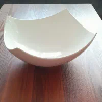 ظروف شیک و کاملا نو با کارتن