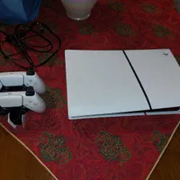 ps5 همراه با دسته اضافه و شارژر وایرلس اصلی|کنسول، بازی ویدئویی و آنلاین|تهران, سنائی|دیوار