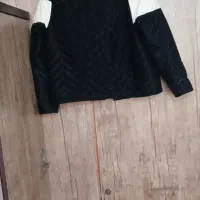 کاپشن بیستبالی|لباس|قدس, شهرقدس|دیوار