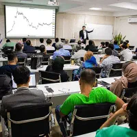 آموزش ترید و معامله گری در بازارهای مالی