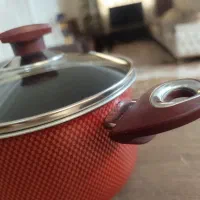 سلام یک عدد قابلمه بفروش میرسه