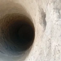 حفر چاه وتخریب ساختمان