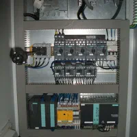 برقکار صنعتی و ساختمان وکاگاه ها