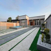 ویلای استخردار در محیطی آرام/۳۰۰مترزمین/۱۲۰ متربنا