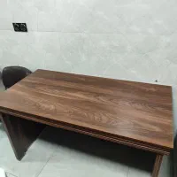 میز اداری در حد نو