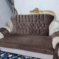 مبل هفت نفره و دو تا عسلی