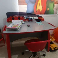 میز و صندلی