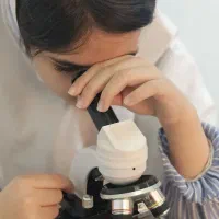 معلم پژوهش و آزمایشگاه/مربی فراکتاب علوم