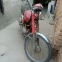 موتورسوزاکی100