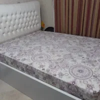 تخت جک‌ دار + دو عدد پاتختی