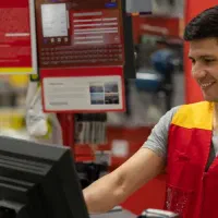 فروشندگی هایپر شیفت شب