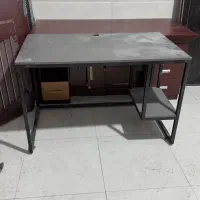 میز اداری میز کار فلزی با صفحه چوبی