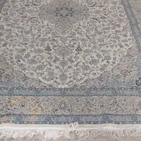 فرش کرم شش متری