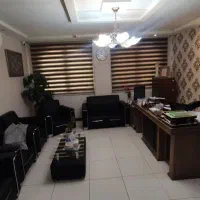 دو واحد فروشی مطب پزشکی در یک ساختمان