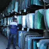 فروش عمده شیشه اتومبیل