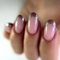 آموزش کاشت ناخن|خدمات آموزشی|خمینی‌شهر, |دیوار