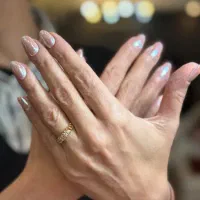 خدمات کاشت و ترمیم و اسپا ناخن