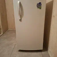 یخچال ایستکول ۹ فوت کارکرده