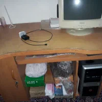 میز کامپیوتر  سالم سالم