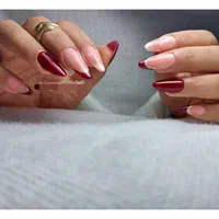 کاشت ناخن و مژه