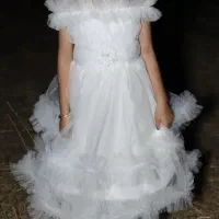 ۲عدد لباس عروس بچگانه