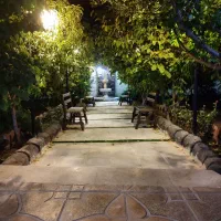 اجاره ویلا در محیطی آرام با استخر آب گرم سر پوشیده|اجارهٔ کوتاه‌مدت ویلا و باغ|مبارکه, |دیوار