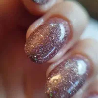 کاشت تخصصی ناخن|خدمات آرایشگری و زیبایی|خرمآباد, |دیوار