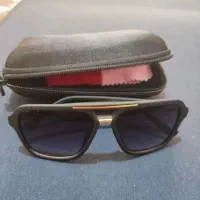 دوعدد عینک آفتادی