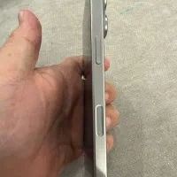 16 پرو ۲۵۶ zaa