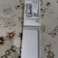 گوشی سامسونگ a3 ۲۰۱۷ خشک هنوزم سیم کارت روش نرفته