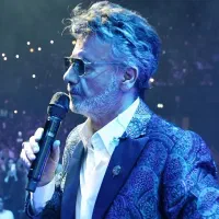 ۷۰۰۰ آهنگ صوتی قدیمی ایرانی در یک فلش ۶۴ گیگ