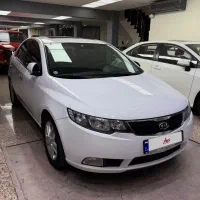 سراتو اپشنال سفید ۱۳۹۸