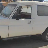 تویوتا لند کروز اتاق 70