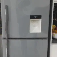 یخچال آیسان