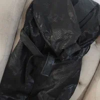 پافر و پالتو چرم|لباس|یاسوج, |دیوار