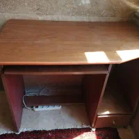 میز تحریر و کامپیوتر MDF طرح چوب کشودار تمیز