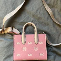 کیف مایکل کورس صورتی|کیف، کفش، کمربند|ساری, |دیوار