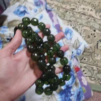 تسبی سندلوس سبز|جواهرات|صحنه, |دیوار