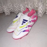 کفش ورزشی آدیداس( PREDATOR)