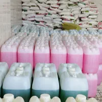 انواع مایع شوینده و پودر و پلاستیک زباله