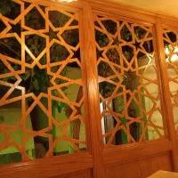 کارگرو استا کار پلی استر کار