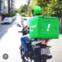 نیازمند پیک موتوری