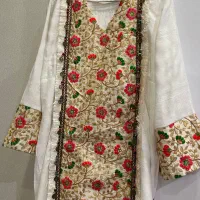 پیراهن مانتویی مزونی مجلسی پارچه کارشده