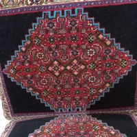 پشتی دستبافت|پشتی|تهران, سیمای ایران|دیوار