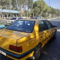 تاکسی پژوروا