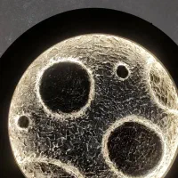 تابلو ماه دست‌ساز