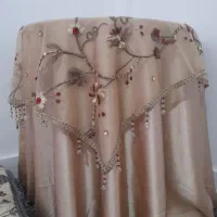 میز خاطره همراه با رومیزی