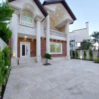 فروش-ویلاجنگلی-منطقه-برند-زیرقیمت-استخرداخلی270m