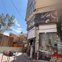 80متر-تجاری-فتحعلیشاهی-نزدیک-بازار-پاخور-عال-ی
