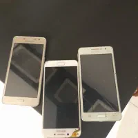 ۳ عدد گوشی خاموش